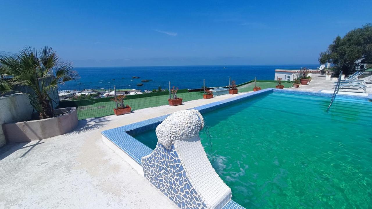 La Dea Del Mare Apartment Forio  Ngoại thất bức ảnh